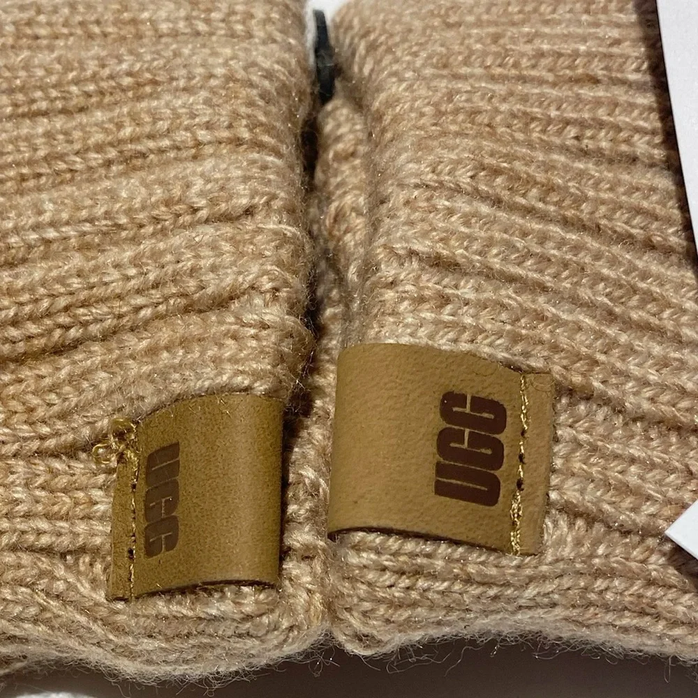 UGG Camel Knit Wool Blend Gloves NWT